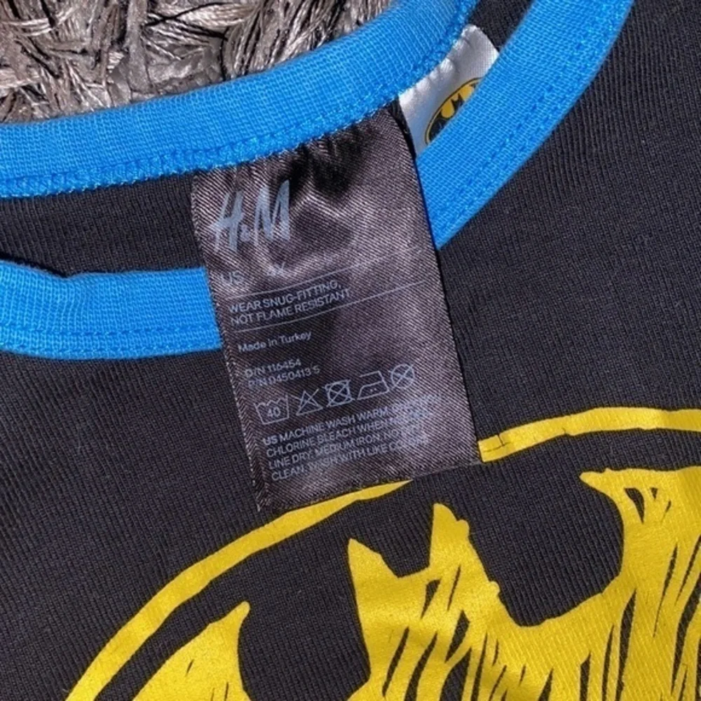 H&M Batman PJs toddler 4T fit 2/3T EUC.